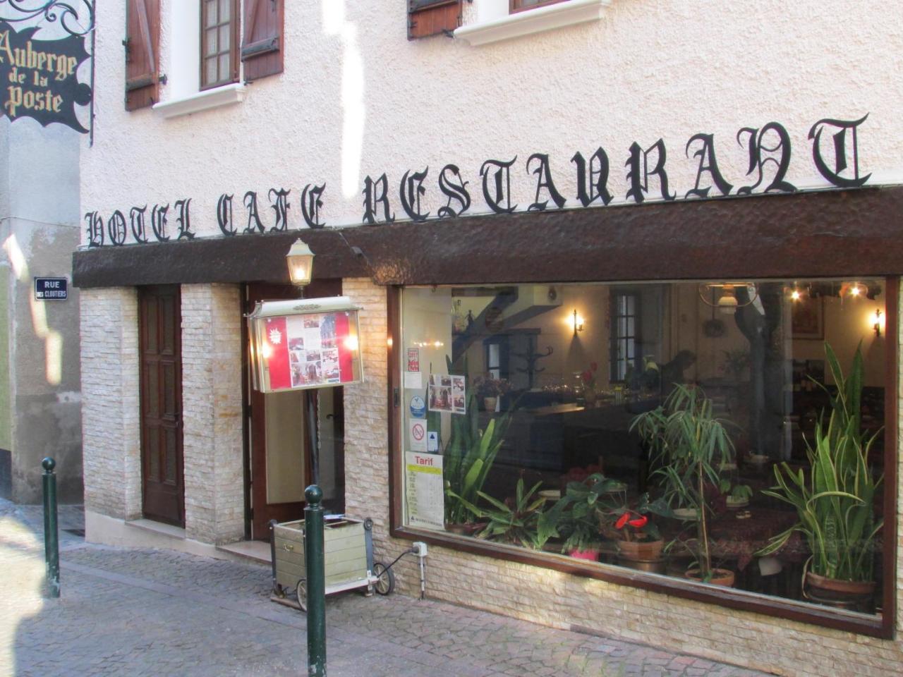 Auberge De La Poste Villefranche-de-Rouergue Εξωτερικό φωτογραφία
